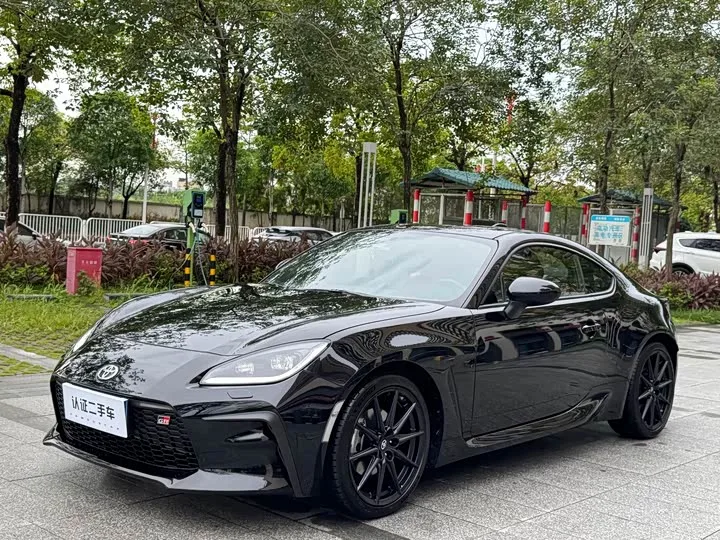 Toyota GR86 2023 из Китая — купить под ключ