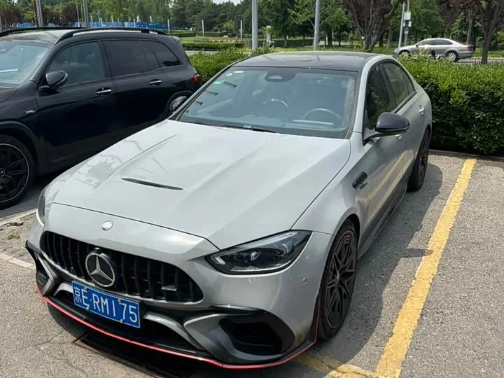 Mercedes-Benz C-Class AMG Hybrid 2025 из Китая — купить под ключ