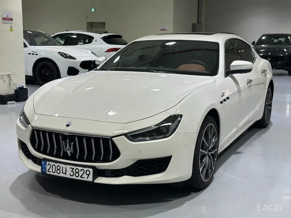 Maserati Ghibli 2013 из Кореи — купить под ключ
