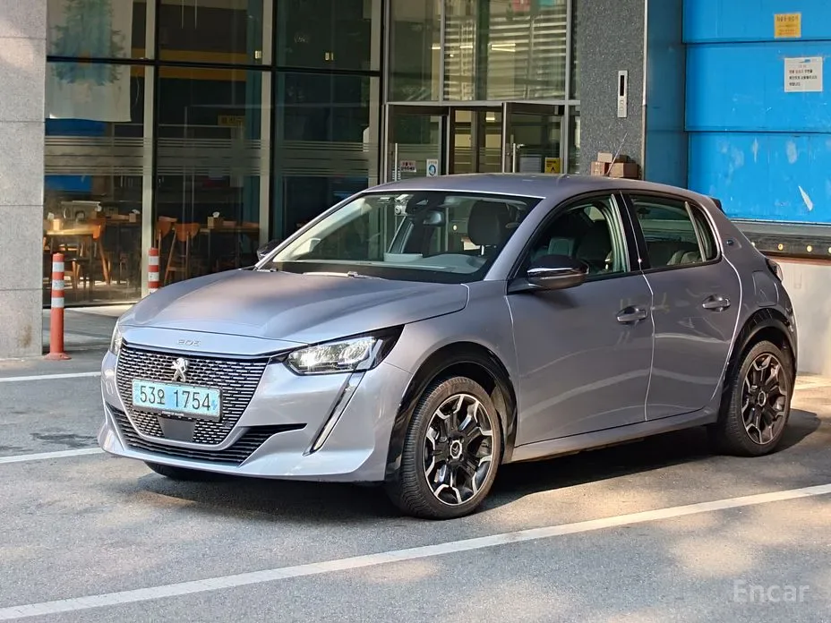 Peugeot 208 2022 из Кореи — купить под ключ