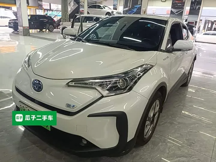 Toyota C-HR EV 2022 из Китая — купить под ключ