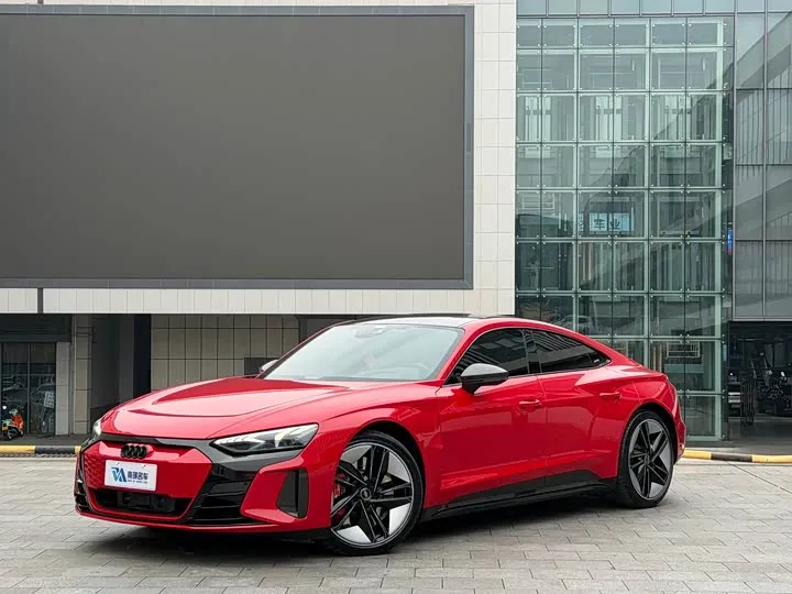 Audi RS e-tron GT 2024 из Китая — купить под ключ