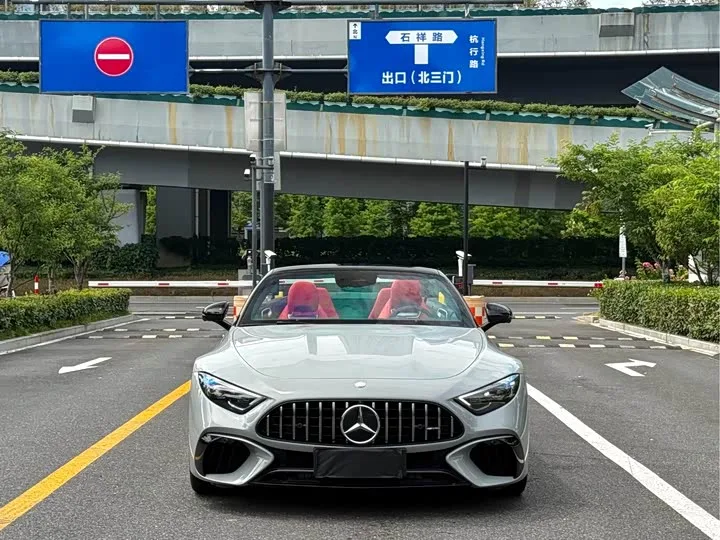 Mercedes-Benz SL-Class AMG 2025 из Китая — купить под ключ