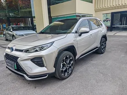 Toyota Wildlander Hybrid 2024 из Китая — купить под ключ