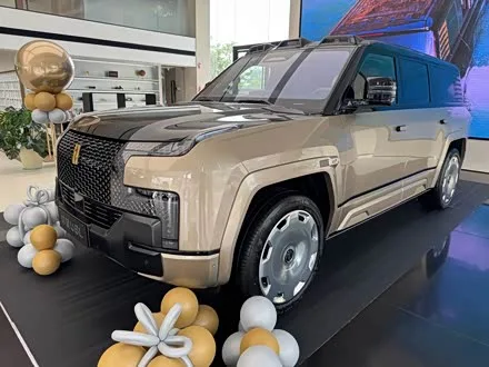 BYD Yangwang U8 L 2026 из Китая — купить под ключ