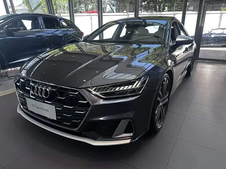 Audi S7 2025 из Китая — купить под ключ