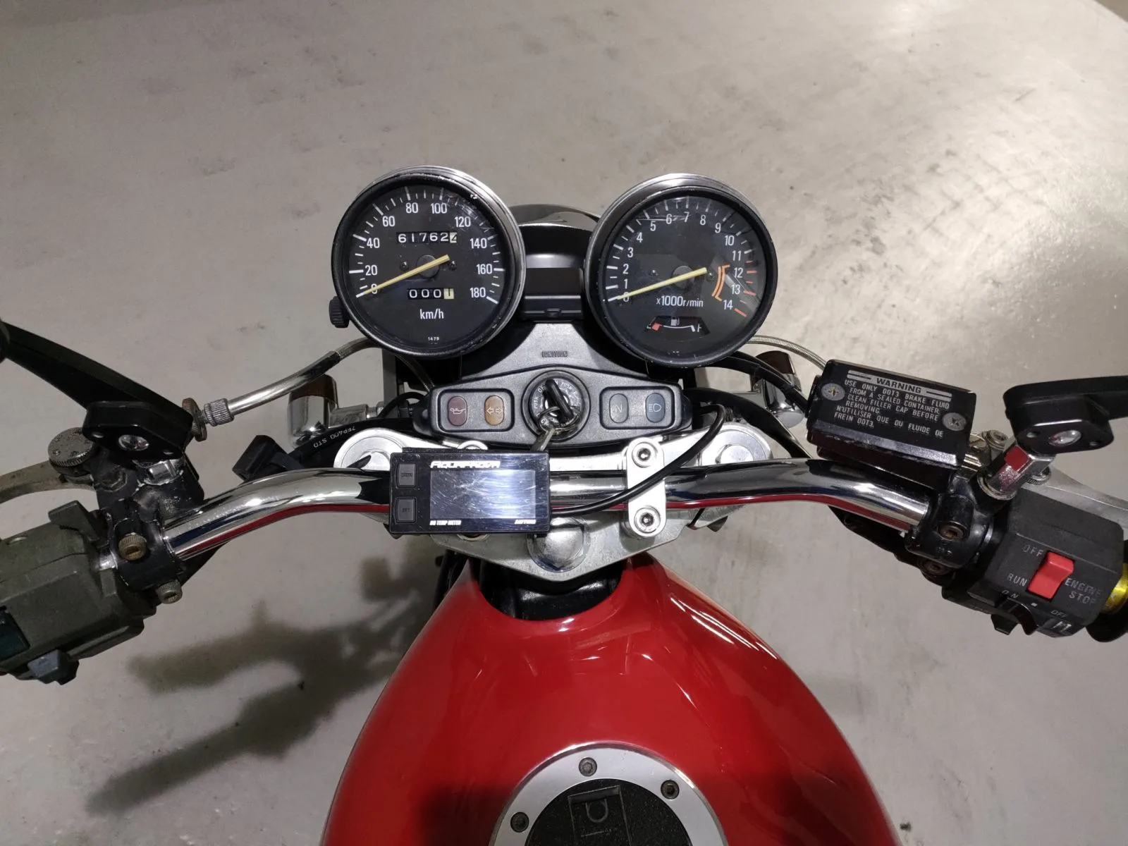 Kawasaki ZEPHYR400 с аукциона JBA, кадр 5
