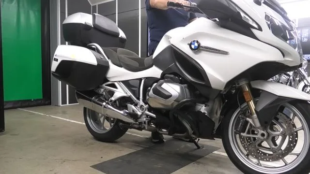 BMWR1250RT 2020 года из Японии