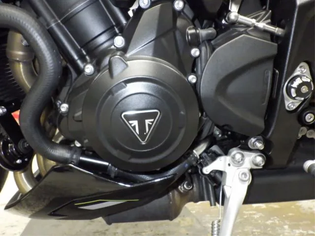 Triumph STREET TRIPLE RS с аукциона BDS, кадр 5