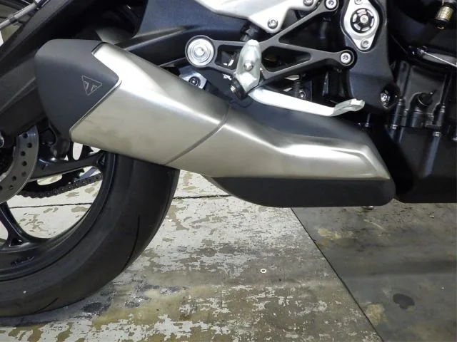 Triumph STREET TRIPLE RS с аукциона BDS, кадр 9
