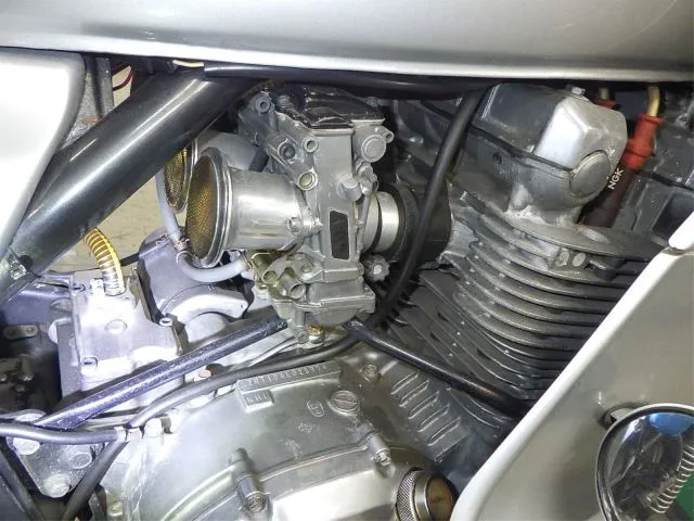 Kawasaki ZEPHYR1100RS с аукциона BDS, кадр 5