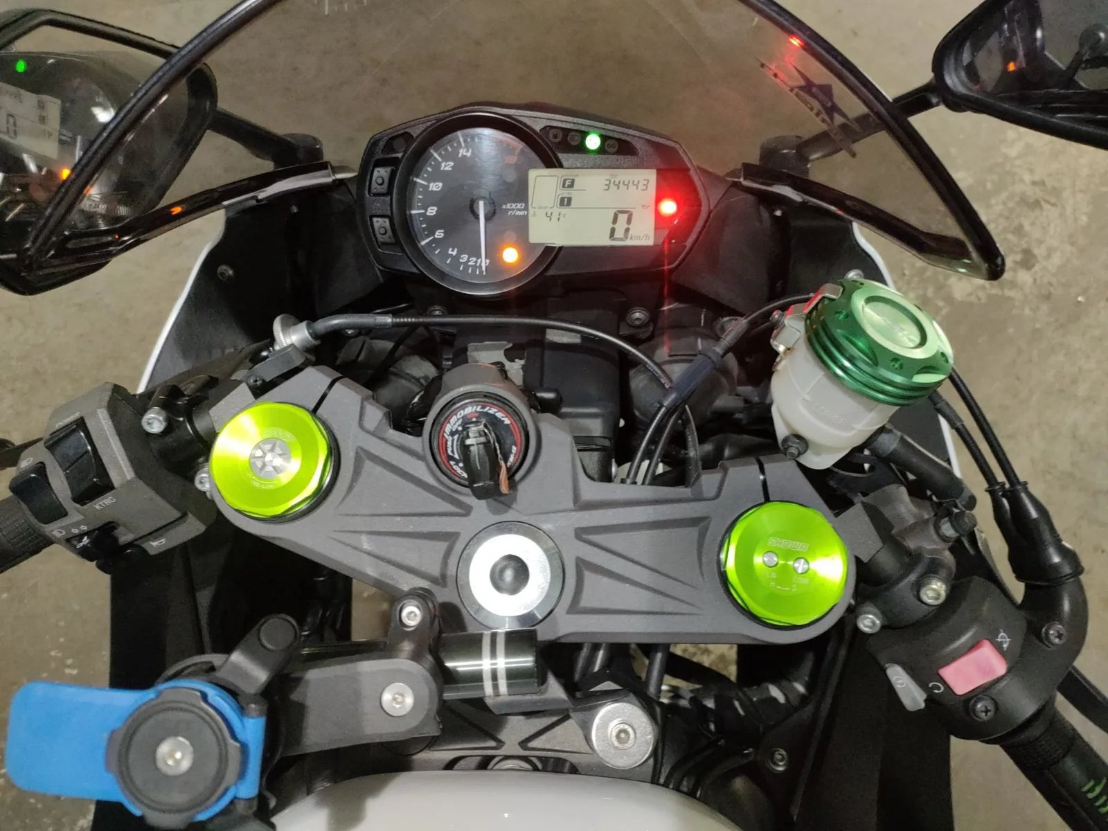 Kawasaki ZX-6R с аукциона JBA, кадр 5