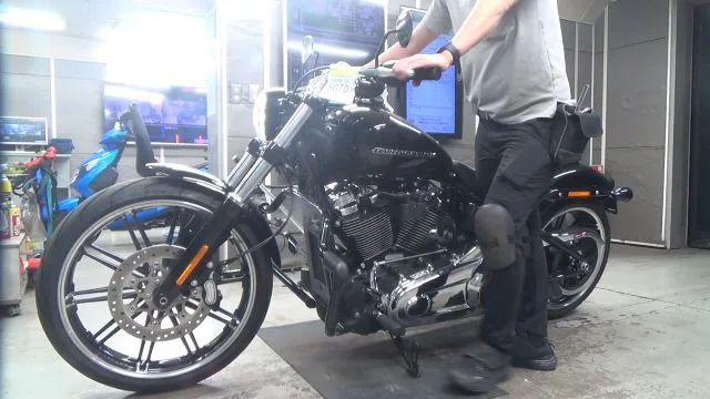 Harley-Davidson FXBRS1870 с аукциона BDS, кадр 2