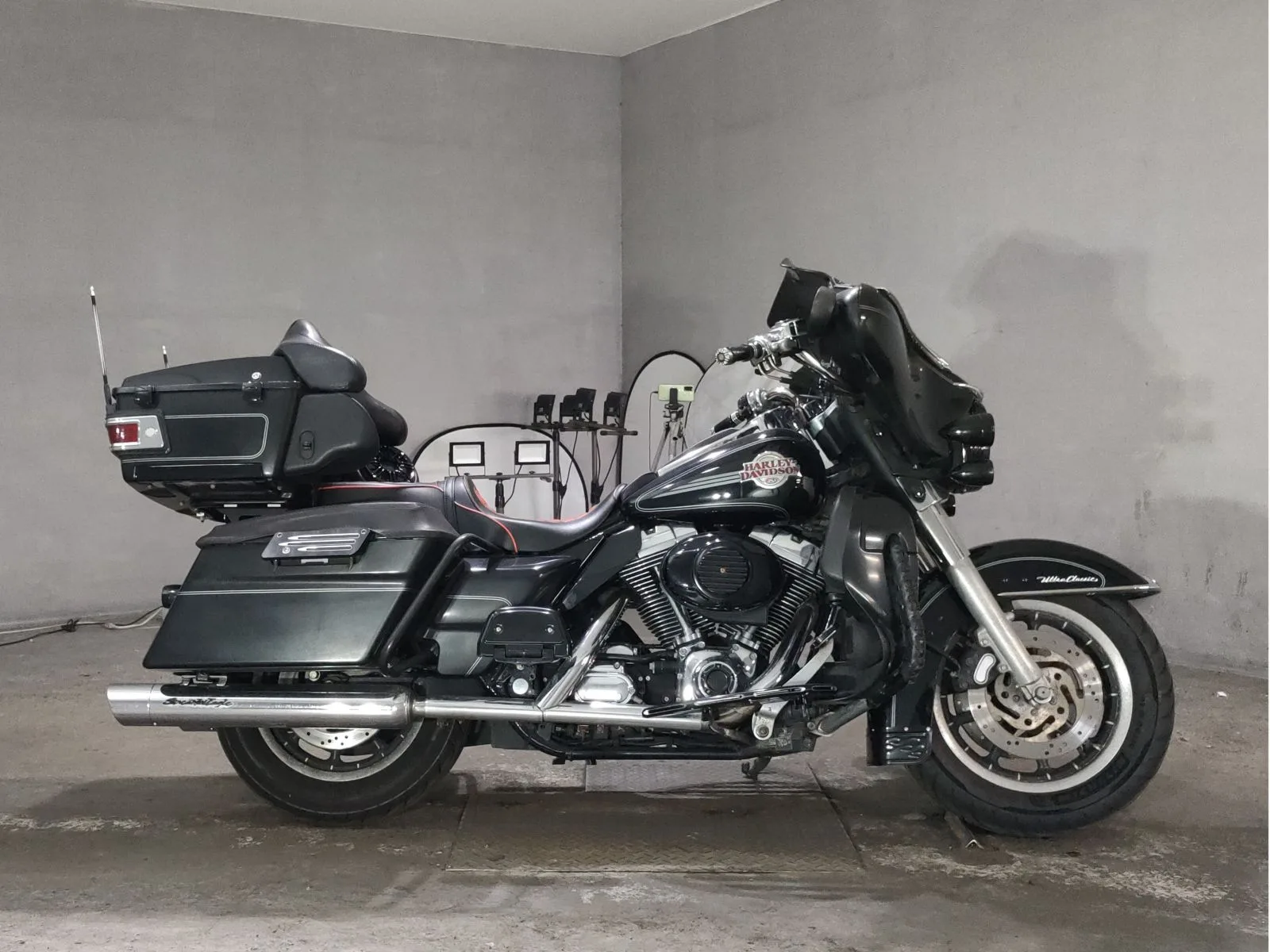 Harley-Davidson FLHTCU-I 1450 2005 года из Японии
