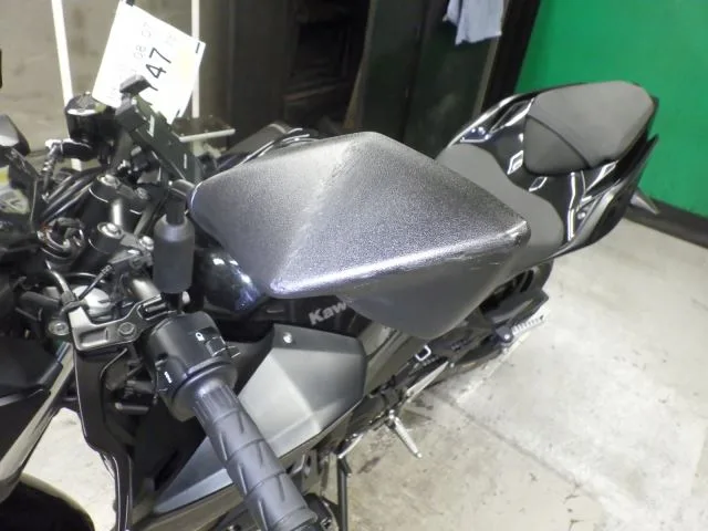 Kawasaki Z400 с аукциона BDS, кадр 7