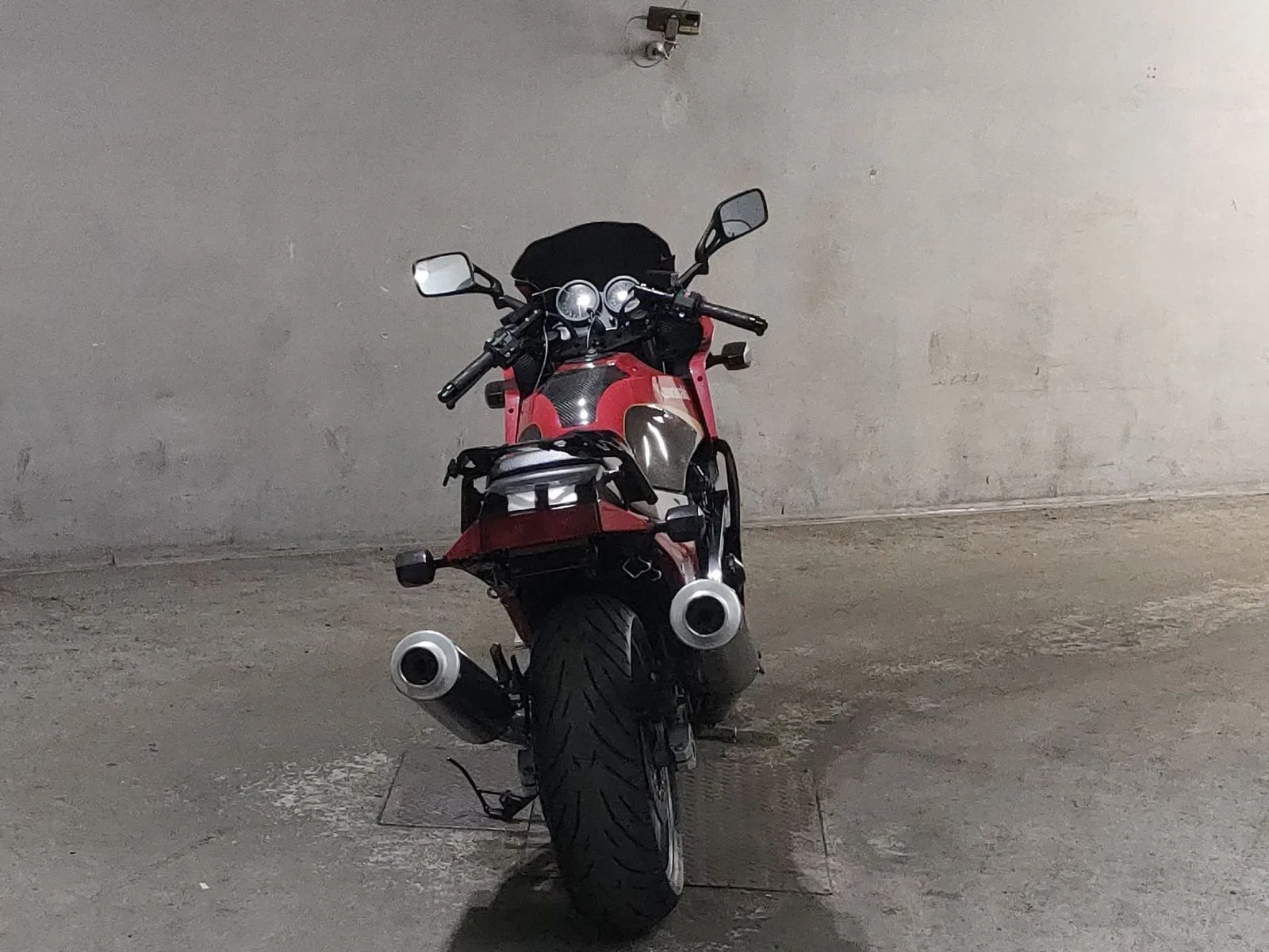 Kawasaki GPZ900R с аукциона JBA, кадр 4