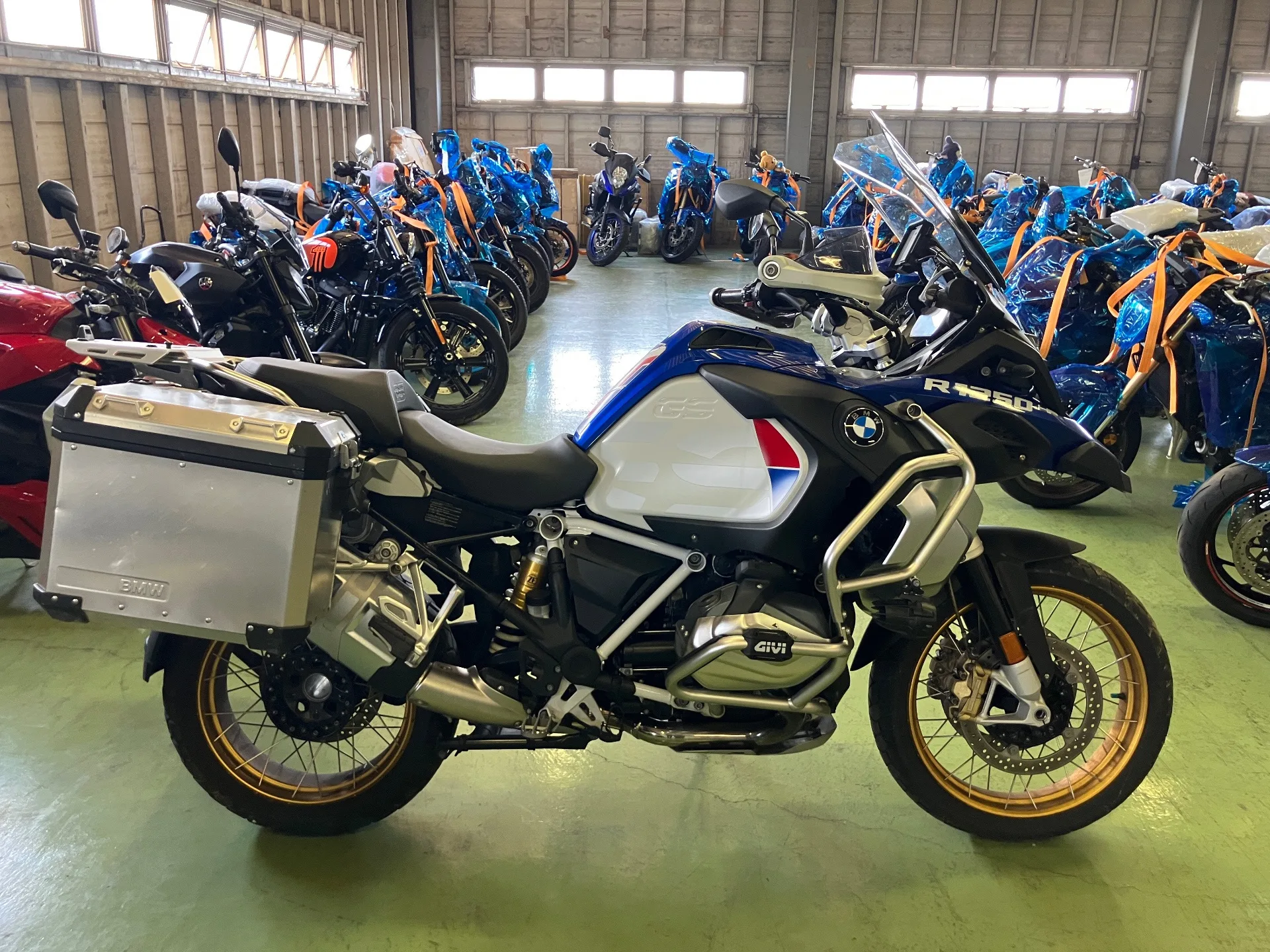 BMW R1250GS ADV 2020 года из Японии