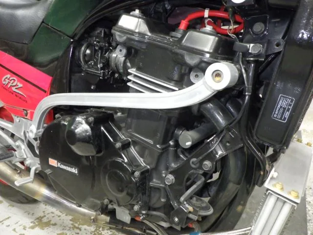 Kawasaki GPZ900R с аукциона BDS, кадр 6