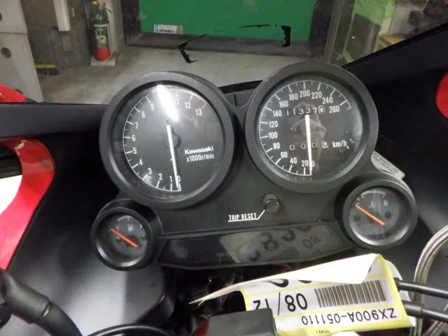 Kawasaki GPZ900R с аукциона BDS, кадр 7