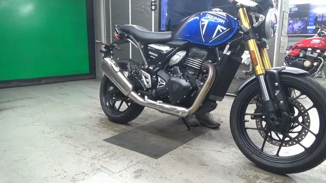 Triumph SPEED 400 с аукциона BDS, кадр 1
