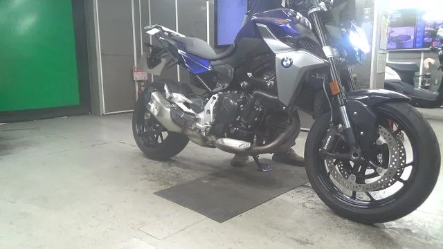 BMWF900R 2022 года из Японии