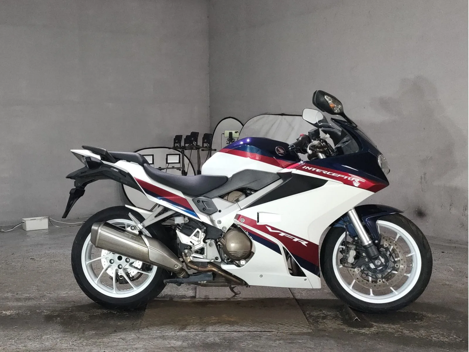Honda VFR800F 2020 года с японского аукциона JBA