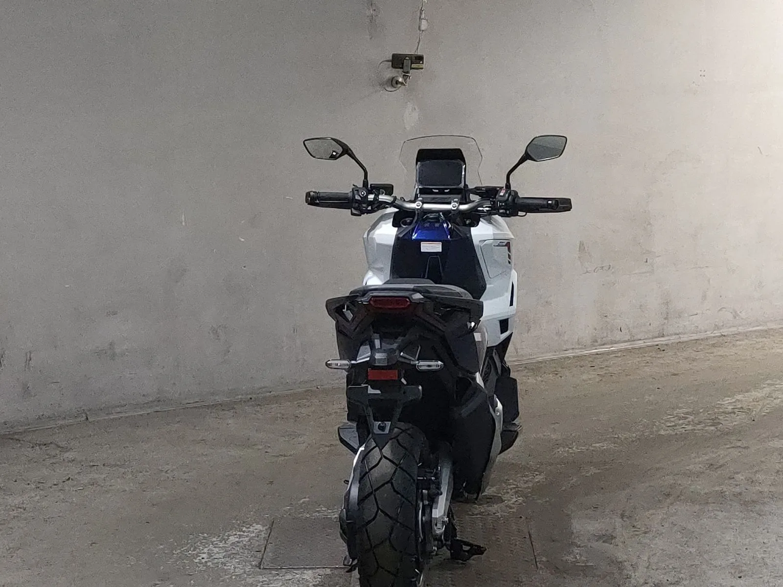 Honda X-ADV с аукциона JBA, кадр 4