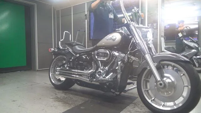 Harley-Davidson FLFBS1870 2023 года из Японии