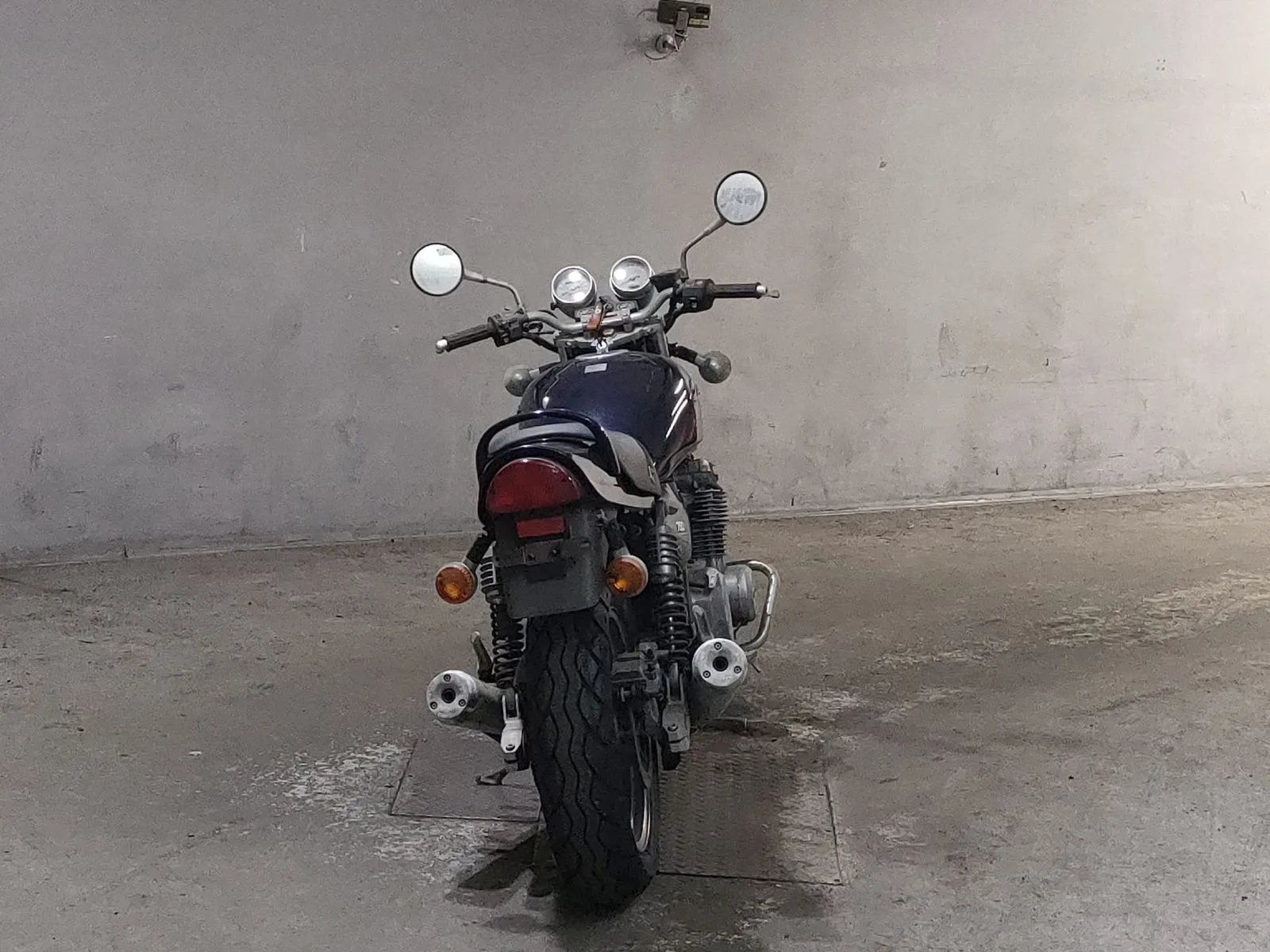 Kawasaki ZEPHYR750 с аукциона JBA, кадр 4