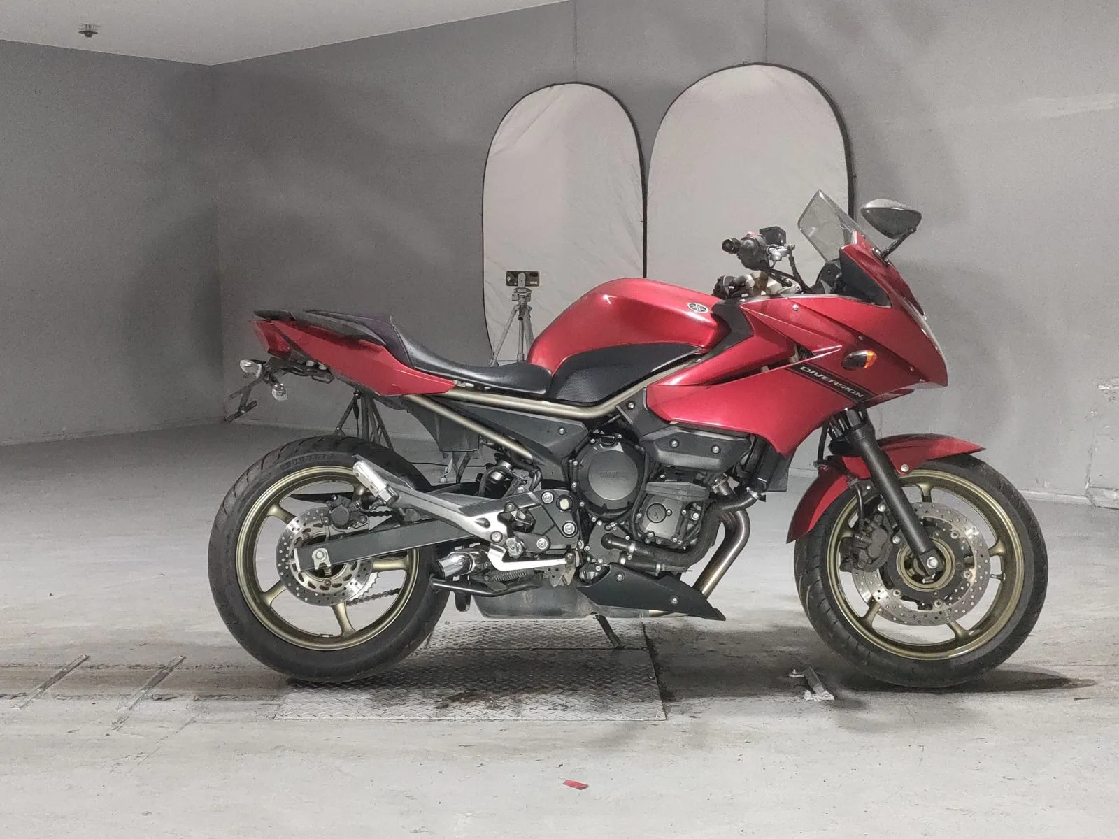 Yamaha XJ6 DIVERSION 2009 года из Японии
