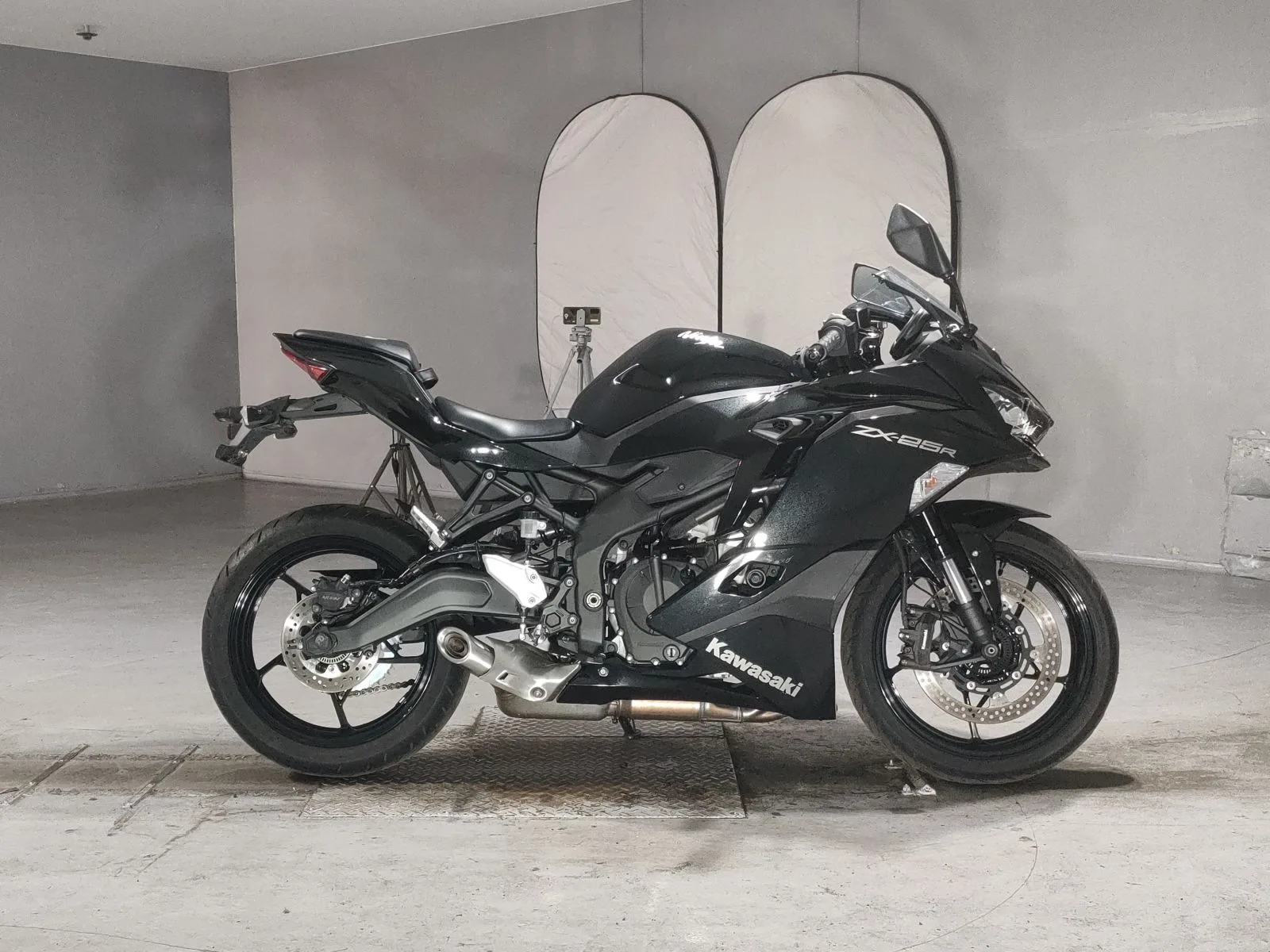 Kawasaki NINJA ZX-25R года с японского аукциона JBA