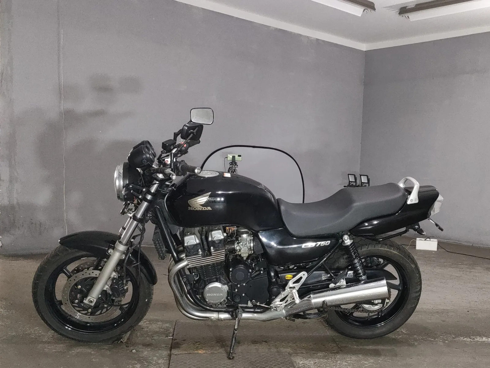 Honda CB750 с аукциона JBA, кадр 2