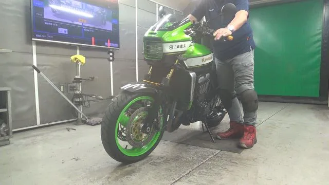 Kawasaki ZRX1100 с аукциона BDS, кадр 2