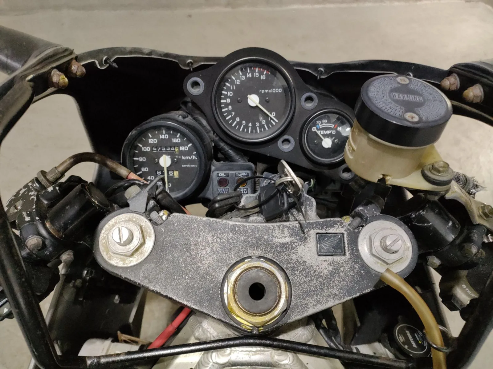 Honda VFR400R с аукциона JBA, кадр 5
