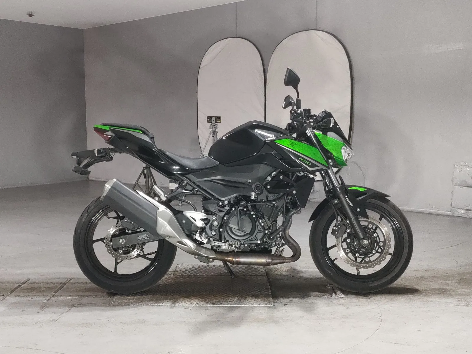 Kawasaki Z400 2022 года с японского аукциона JBA
