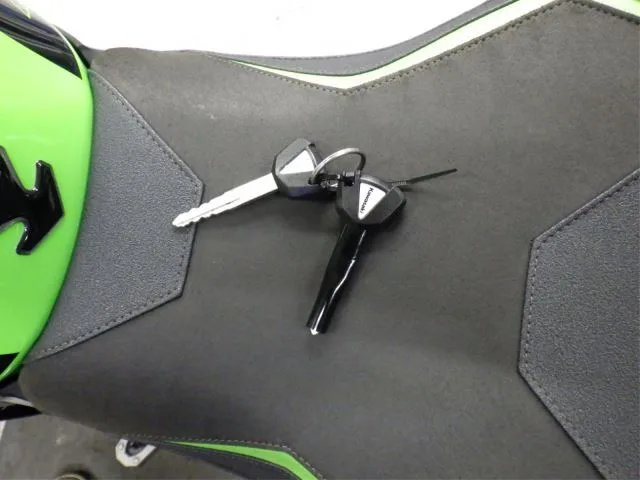 Kawasaki ZX-25R с аукциона BDS, кадр 10