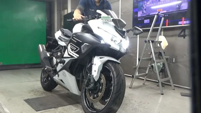 Kawasaki ZX-4R SE 2024 года из Японии