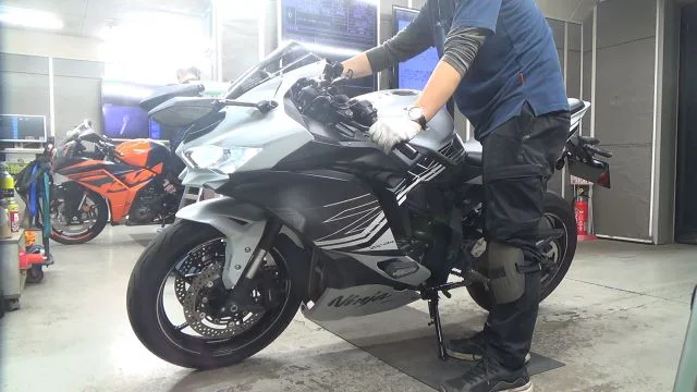 Kawasaki ZX-4R SE с аукциона BDS, кадр 2