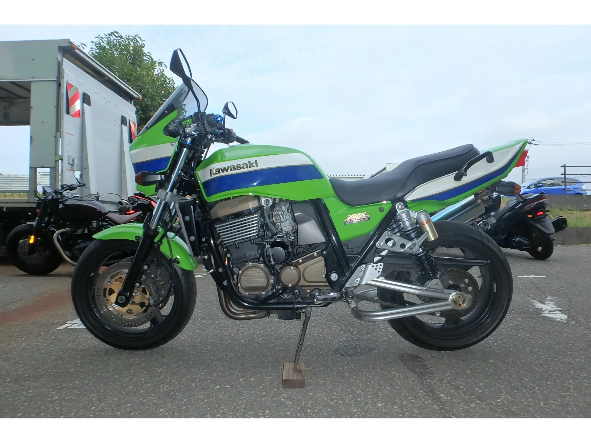 Kawasaki ZRX1200R с аукциона AUCNET, кадр 2
