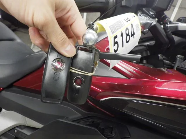 Honda GL1800 TOUR D с аукциона BDS, кадр 10