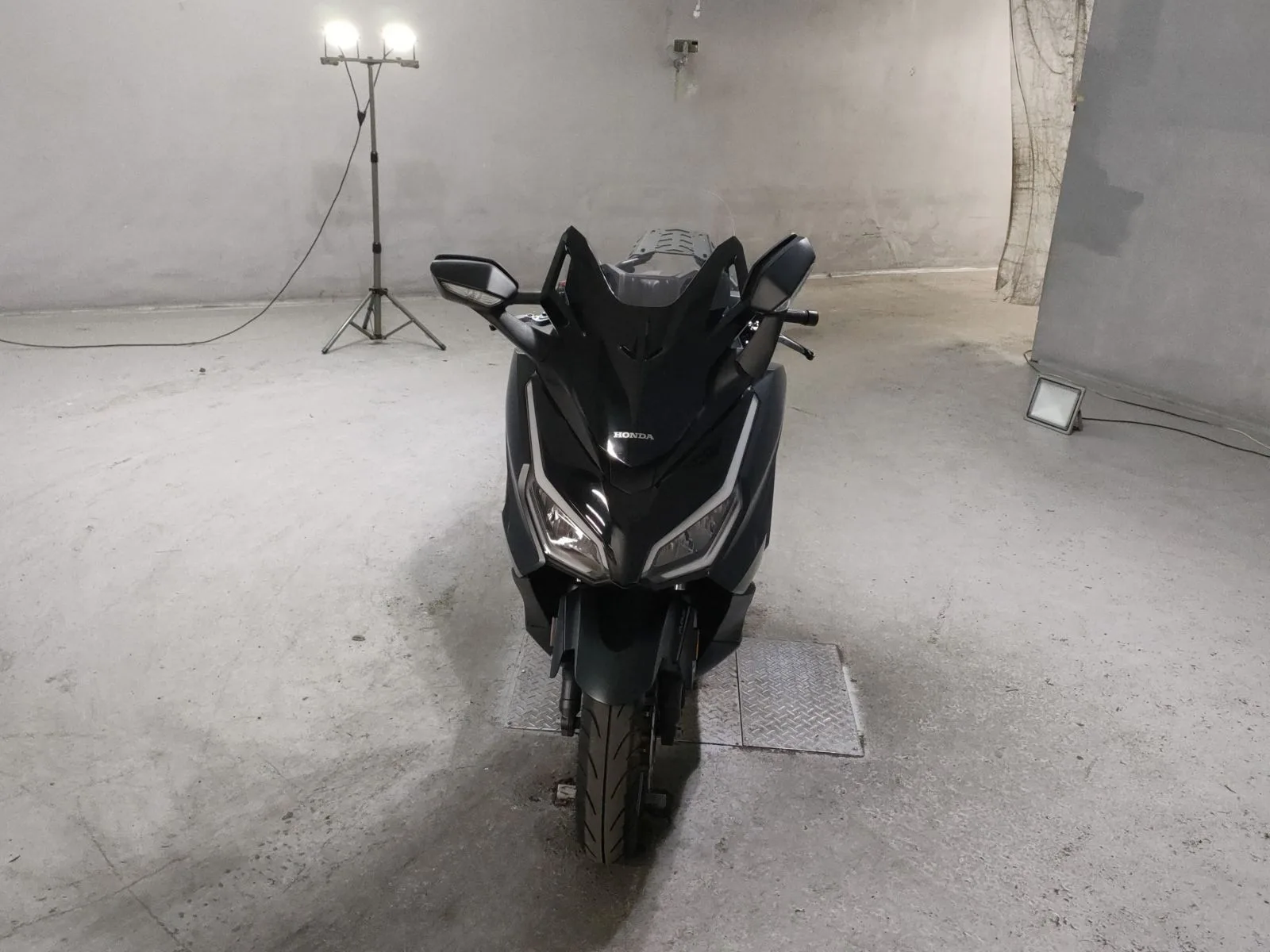 Honda FORZA с аукциона JBA, кадр 3