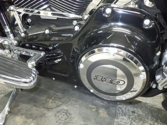 Harley-Davidson FLTRXSE1800CVO с аукциона BDS, кадр 6