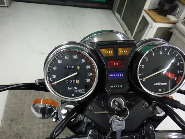 Honda CB750 CUSTOM с аукциона BDS, кадр 7