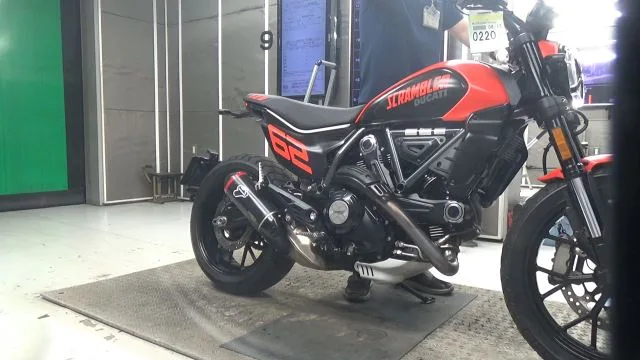 Ducati SCRAMBLER FULL THROTTLE 2023 года из Японии