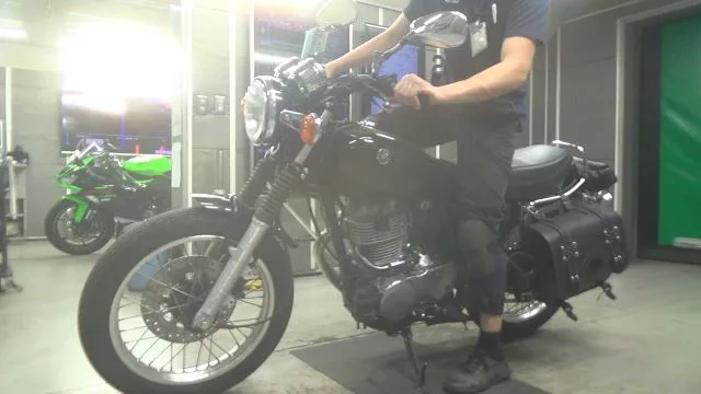 Yamaha SR400 с аукциона BDS, кадр 2