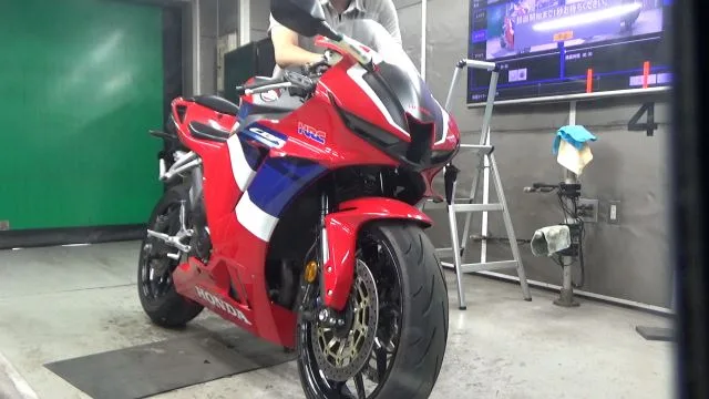 Honda CBR600RR с аукциона BDS, кадр 1