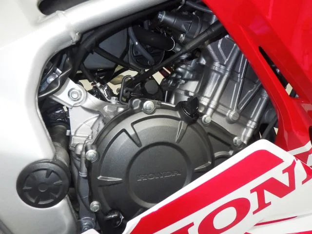 Honda CBR250RR-2A с аукциона BDS, кадр 6