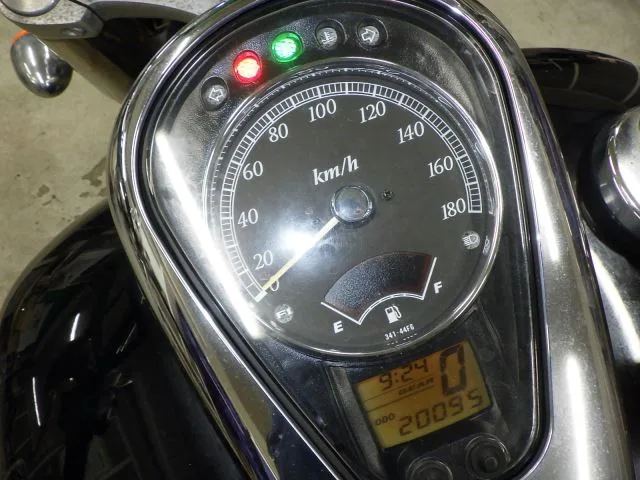 Suzuki INTRUDER 400 CLASSIC с аукциона BDS, кадр 7