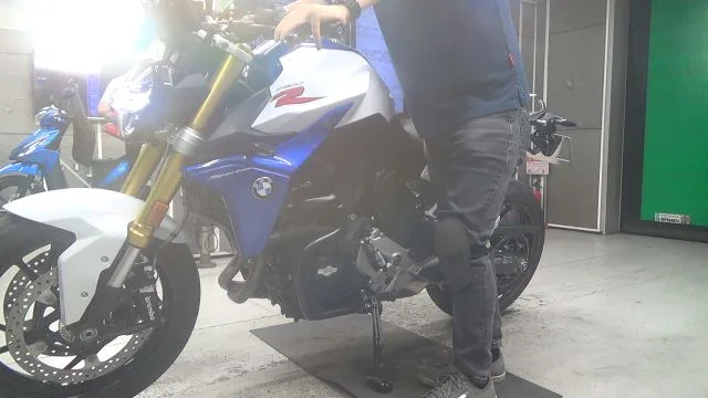 Другие марки BMWF900R с аукциона BDS, кадр 2