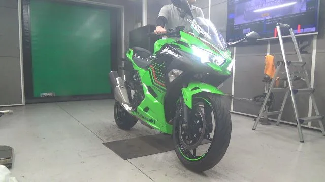 Kawasaki NINJA400 2024 года из Японии